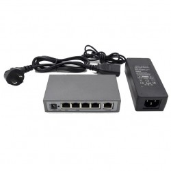 SWITCH POE DI RETE 4 PORTE RJ45 LAN ETHERNET 10/100MBPS VIDEOSORVEGLIANZA